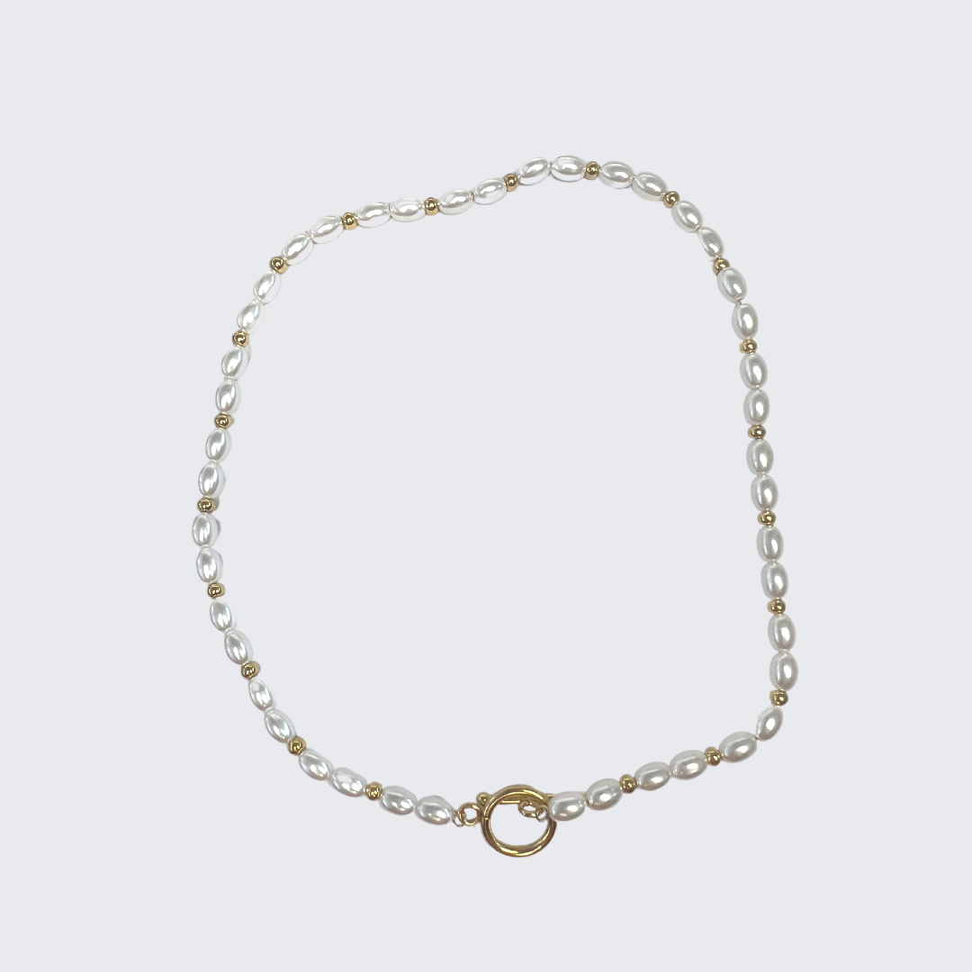 Olivia Freshwater Pearl Necklace